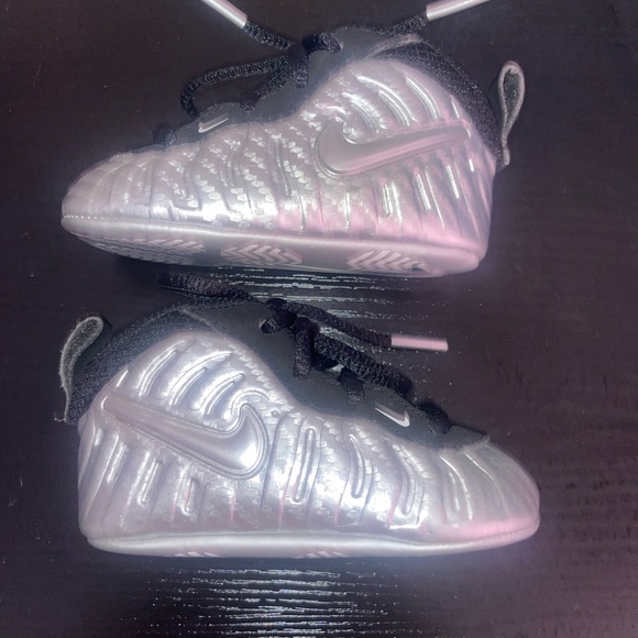 Nike FOAMPOSITE SILVER SURFER - Picture 3 of 3
